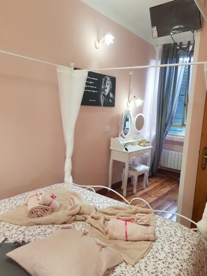 Appartement Sheila's In Affori Mm3